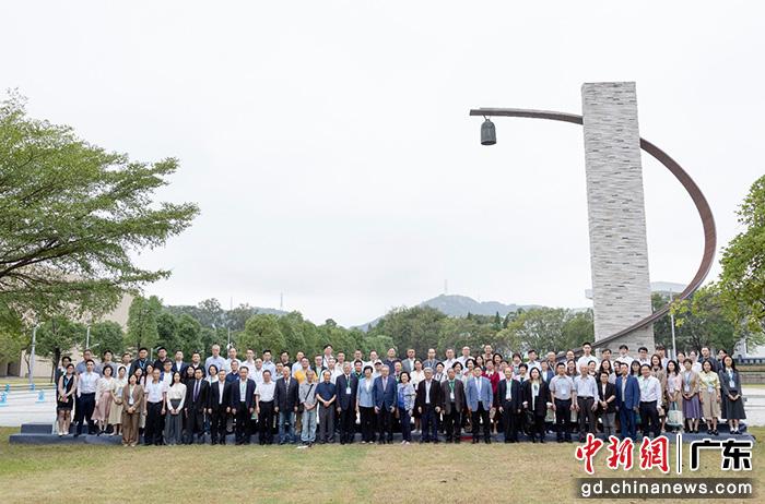 第十四屆潮學(xué)國際研討會(huì)在汕頭大學(xué)舉行